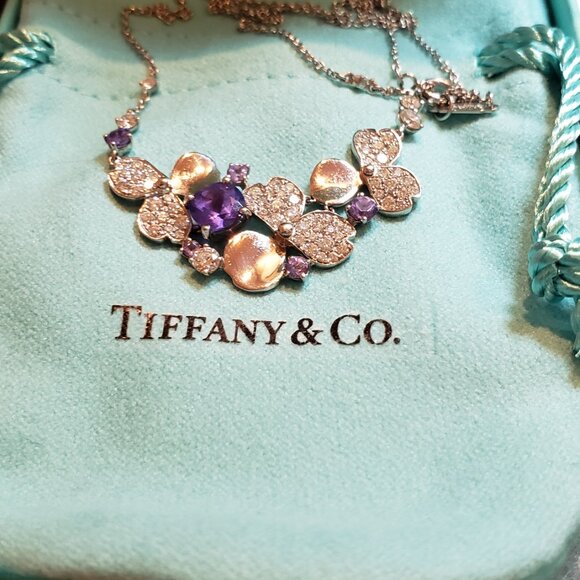Tiffany & Co. Paper Flower Diamond and Tanzanite Necklace. - Picture 6 of 8